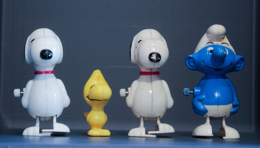 Lot of Vintage Wind Up Toys 2 x Snoopy (Peanuts) 1 x Smurf Non-Working Pieces