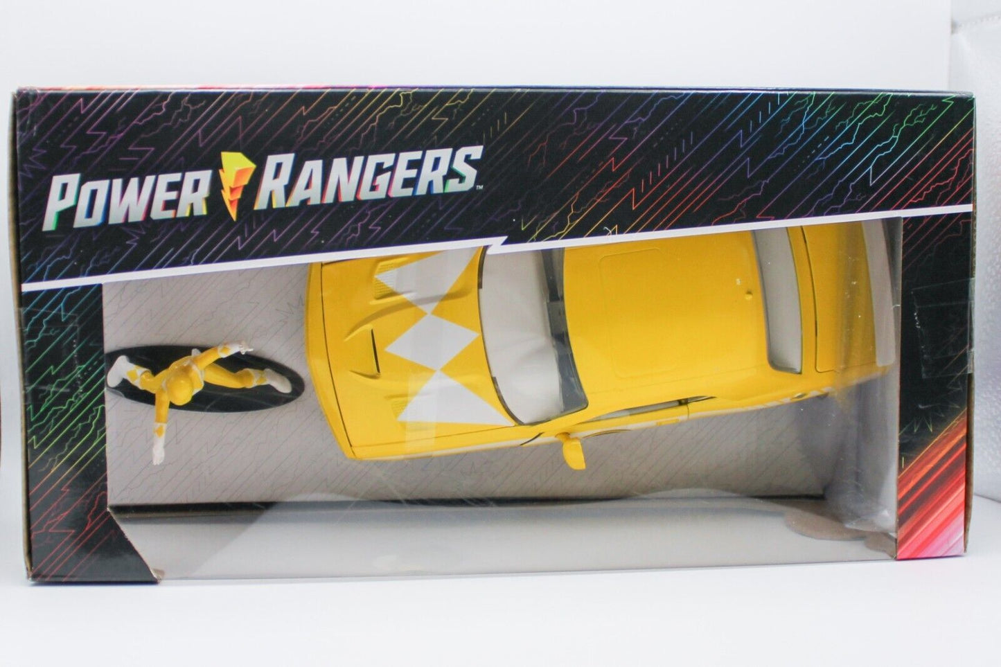 Jada 1/24 Diecast, Dodge Challenger SRT Hellcat & Yellow Power Ranger Figure