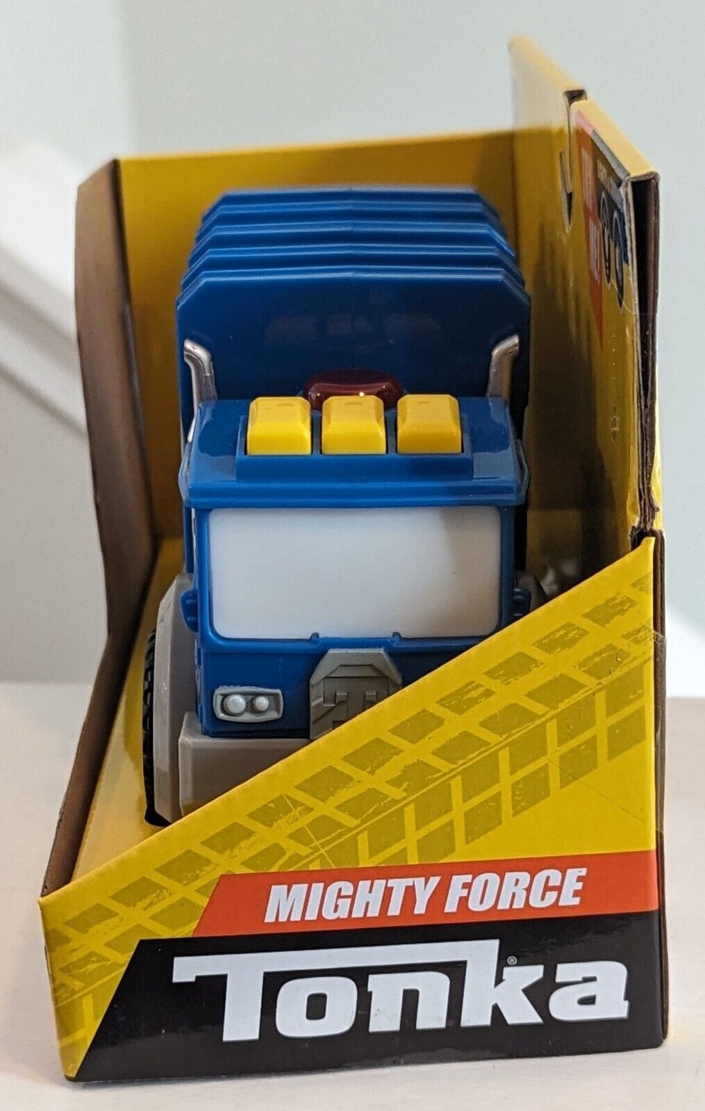 Tonka Mighty Force Recycling Truck Blue Toy Vehicle Realistic Lights & Sounds