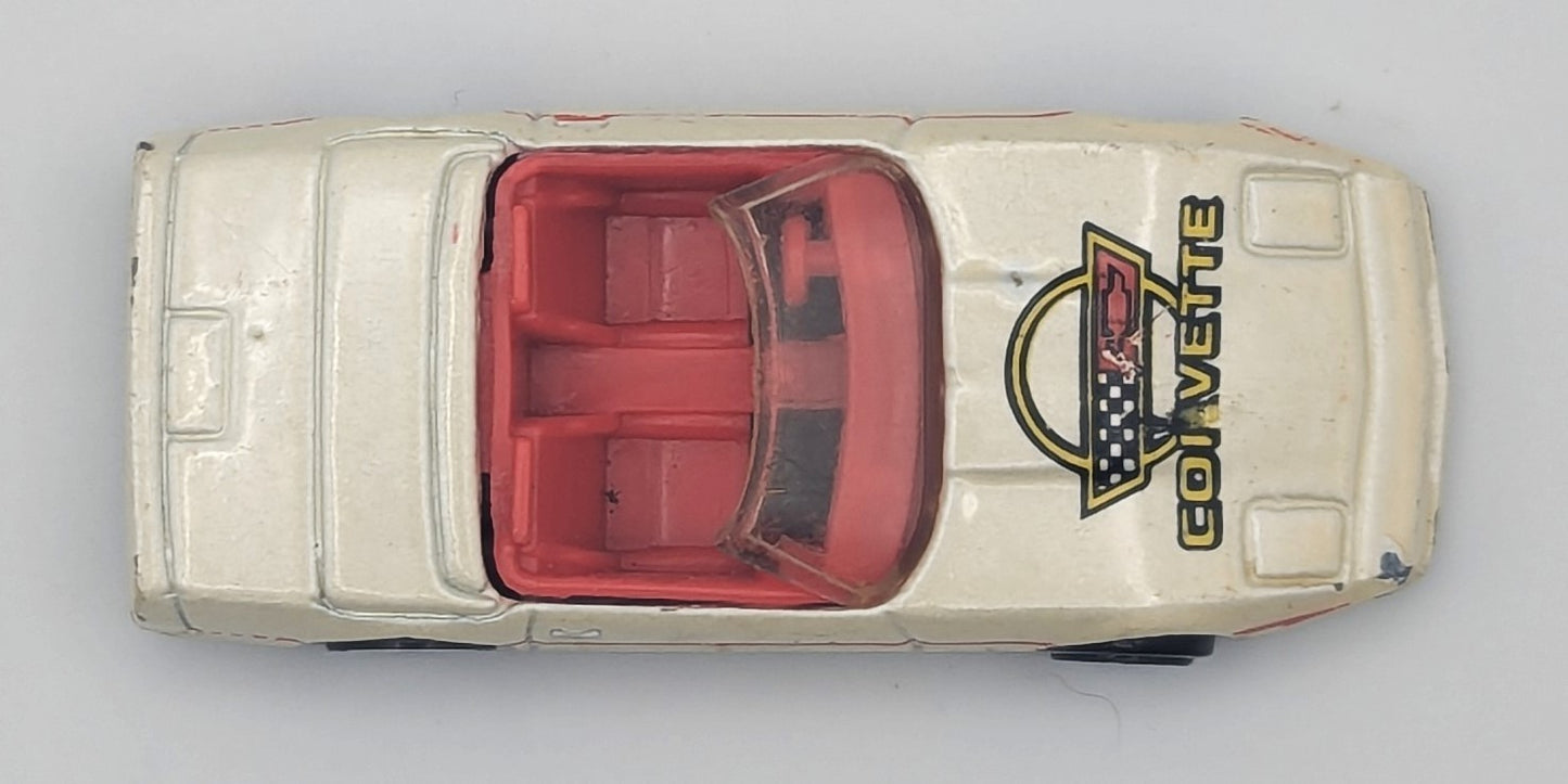Hot Wheels Off-White Custom Corvette Convertible 1988 Malaysia