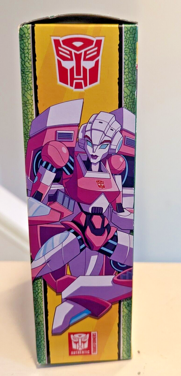 Transformers Bumblebee Cyberverse Adventures Dinobots Unite - Arcee