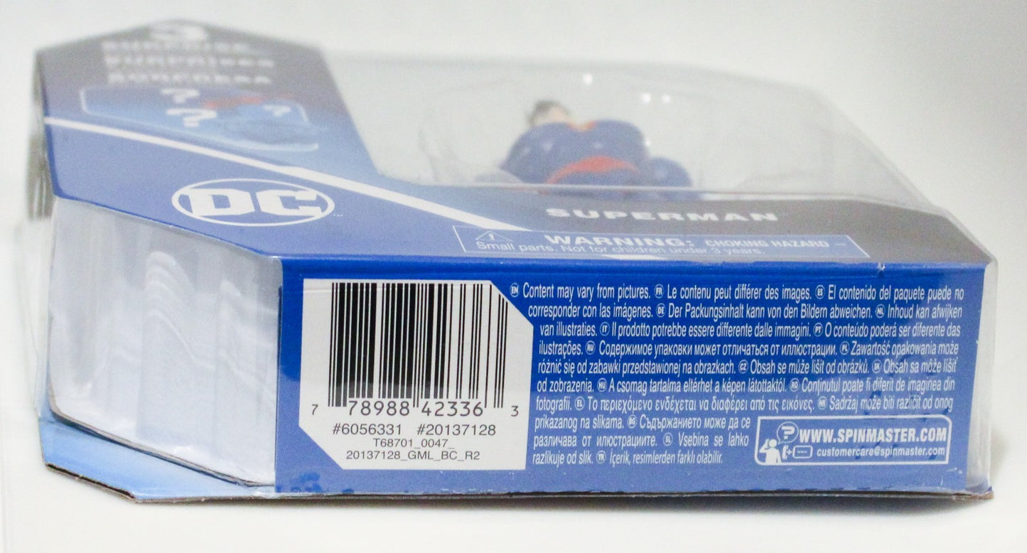 Superman Action Figure DC Bonus 2 Surprise Acessories Spin Master 2023