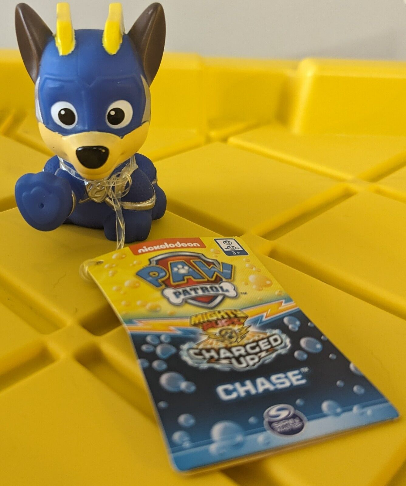 Paw Patrol Bath Toy Mighty Pups Charged Up Chase Bath Squirter Nickelodeon