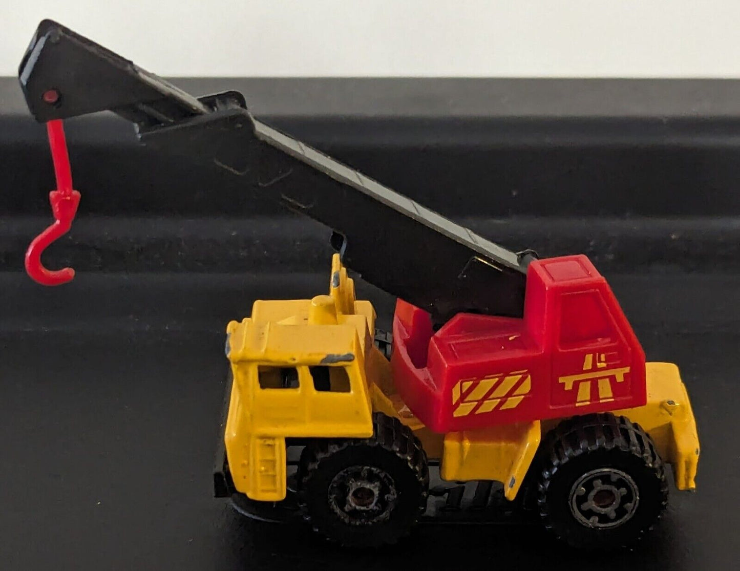 Matchbox Faun Mobile Crane Truck Yellow Red 1992 Diecast Thailand A166