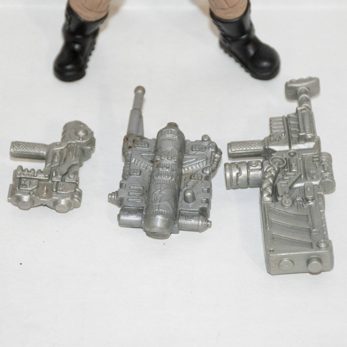 Vintage 1995 G.I. Joe Extreme Ballistic with Quick-Draw Combat 5 Inch Action Figure