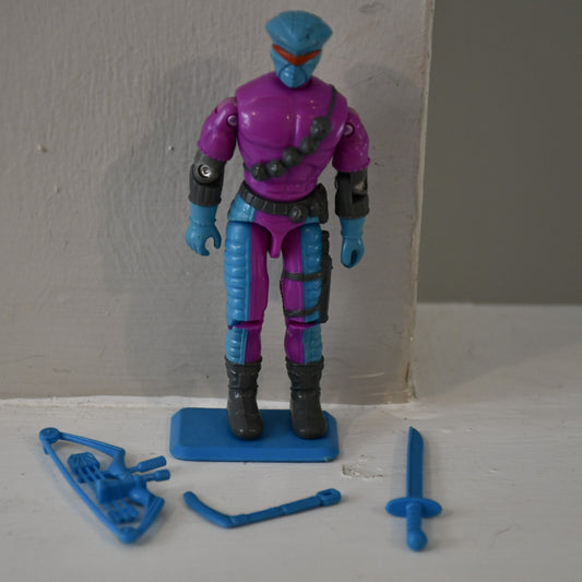 1993 G.I. Joe Night Creeper Action Figure Vintage 90's Accessories Bow & Stand