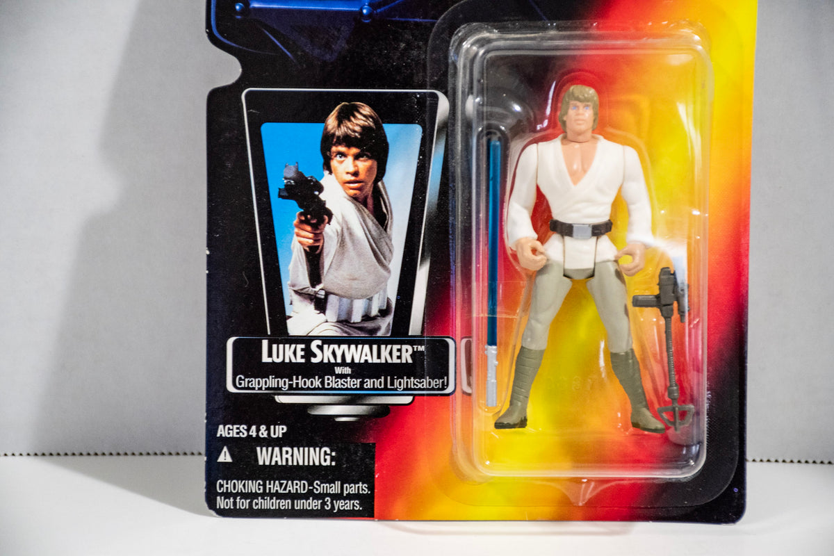 1995 Kenner Star Wars The Power of the Force Luke Skywalker Action Figure (Red Card) - Short Saber
