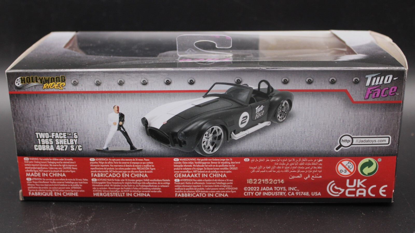 Jada Toys 1965 Shelby Cobra 427 S/C #2 w/ Two-Face Figure Batman 5 Inch 1:32