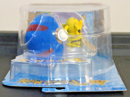 Pokemon Pikachu Great Ball Super Ball Tomy Clip & Carry Pokeball Figure