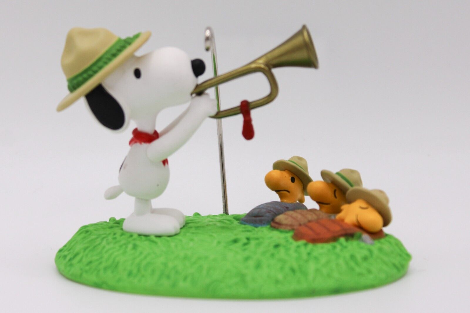 Hallmark 2024 Ornament Snoopy Rise & Shine Beagle Scouts 50th Anniversary & Pin