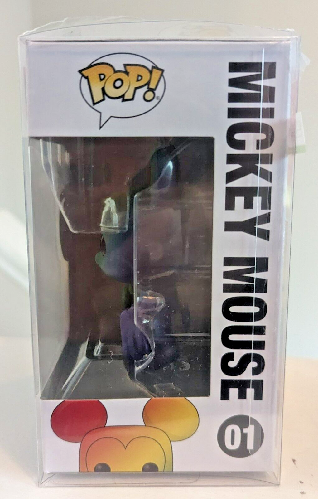 Funko POP! Disney: Pride - Mickey Mouse (Rainbow) - 01 New with Protector