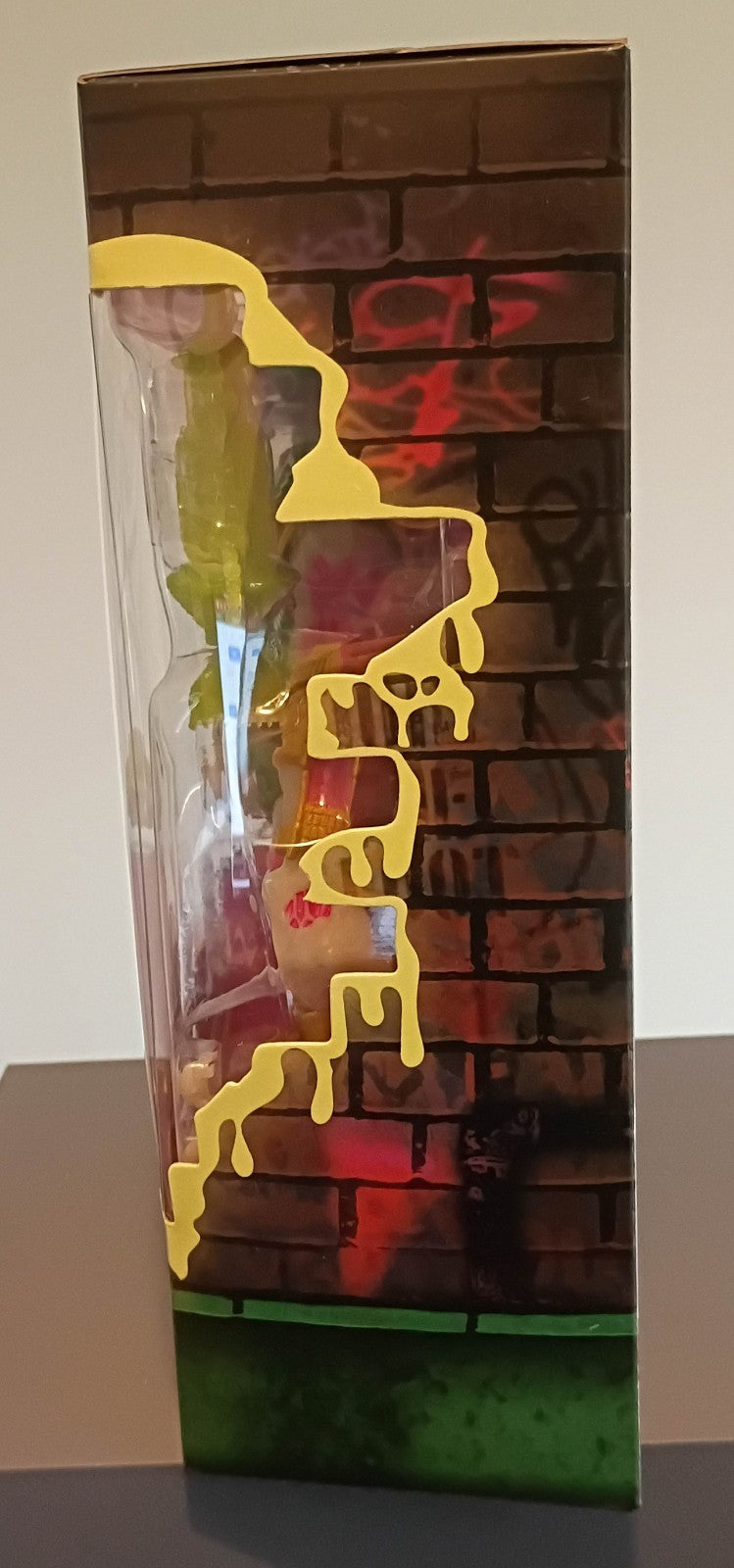 Teenage Mutant Ninja Turtles Ultimates! Glow-In-The-Dark Mutagen Man 7-Inch Fig