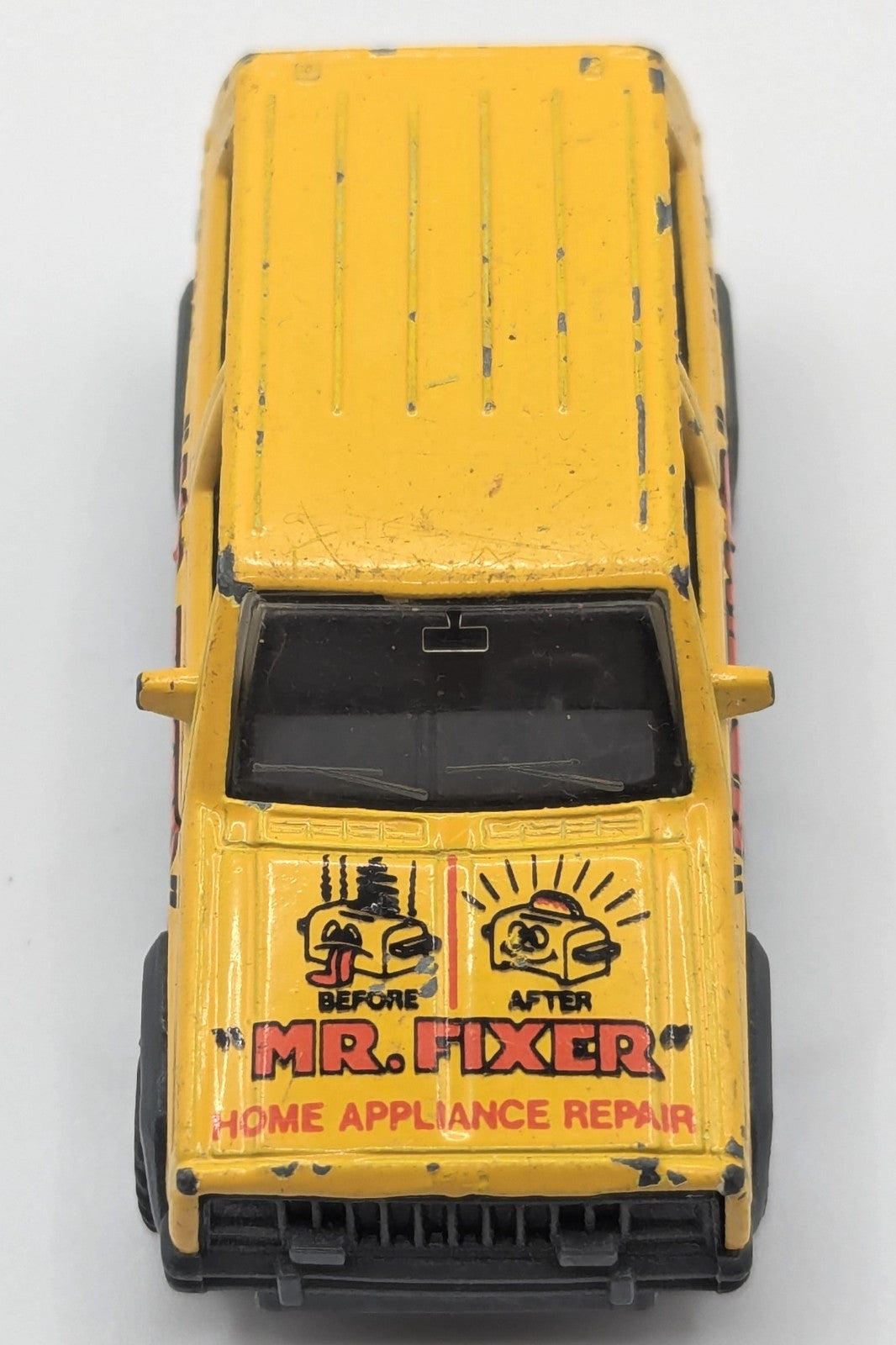Vintage 1986 Matchbox Jeep Cherokee Mr. Fixer Home Appliance Repair Truck