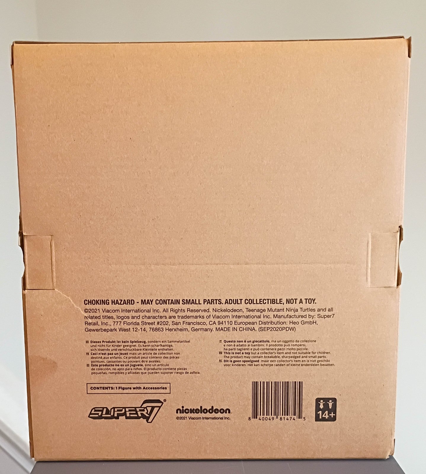 Teenage Mutant Ninja Turtles Ultimates! Glow-In-The-Dark Mutagen Man 7-Inch Fig