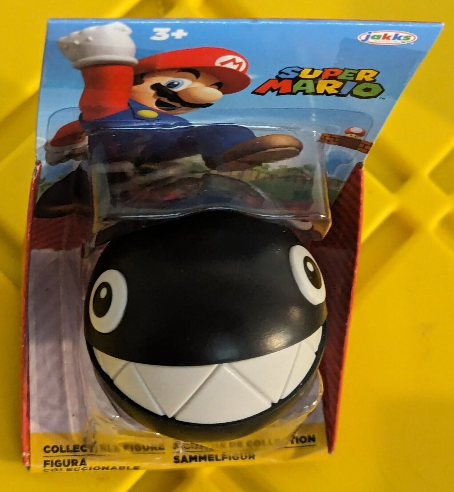 Super Mario Chain Chomp 2.5 inch Figures by JAKKS Pacific Checklane Packaging