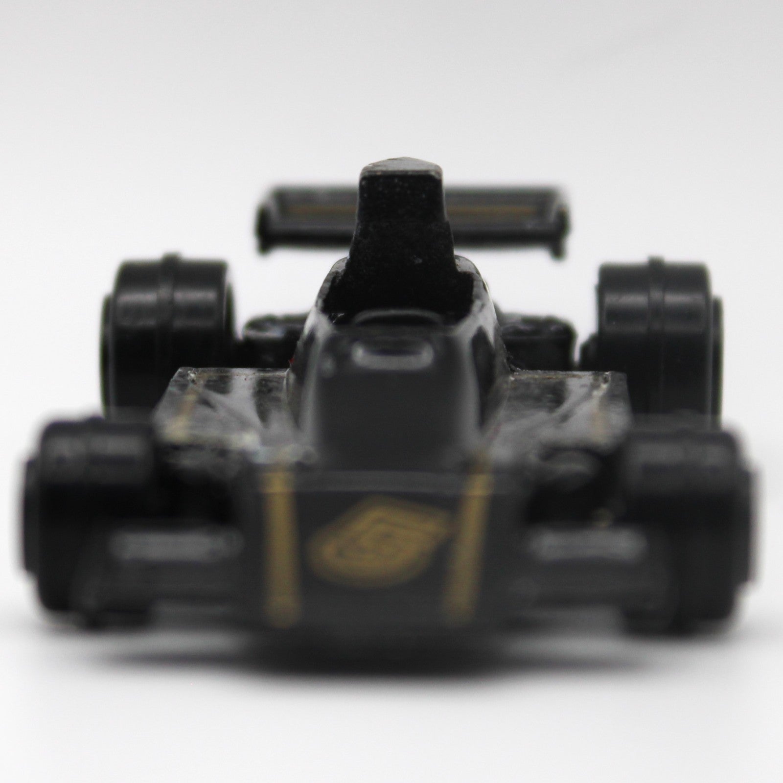 Yatming Lotus JPS 72 John Player Special 5 Indy Race Car #1305 Vintage