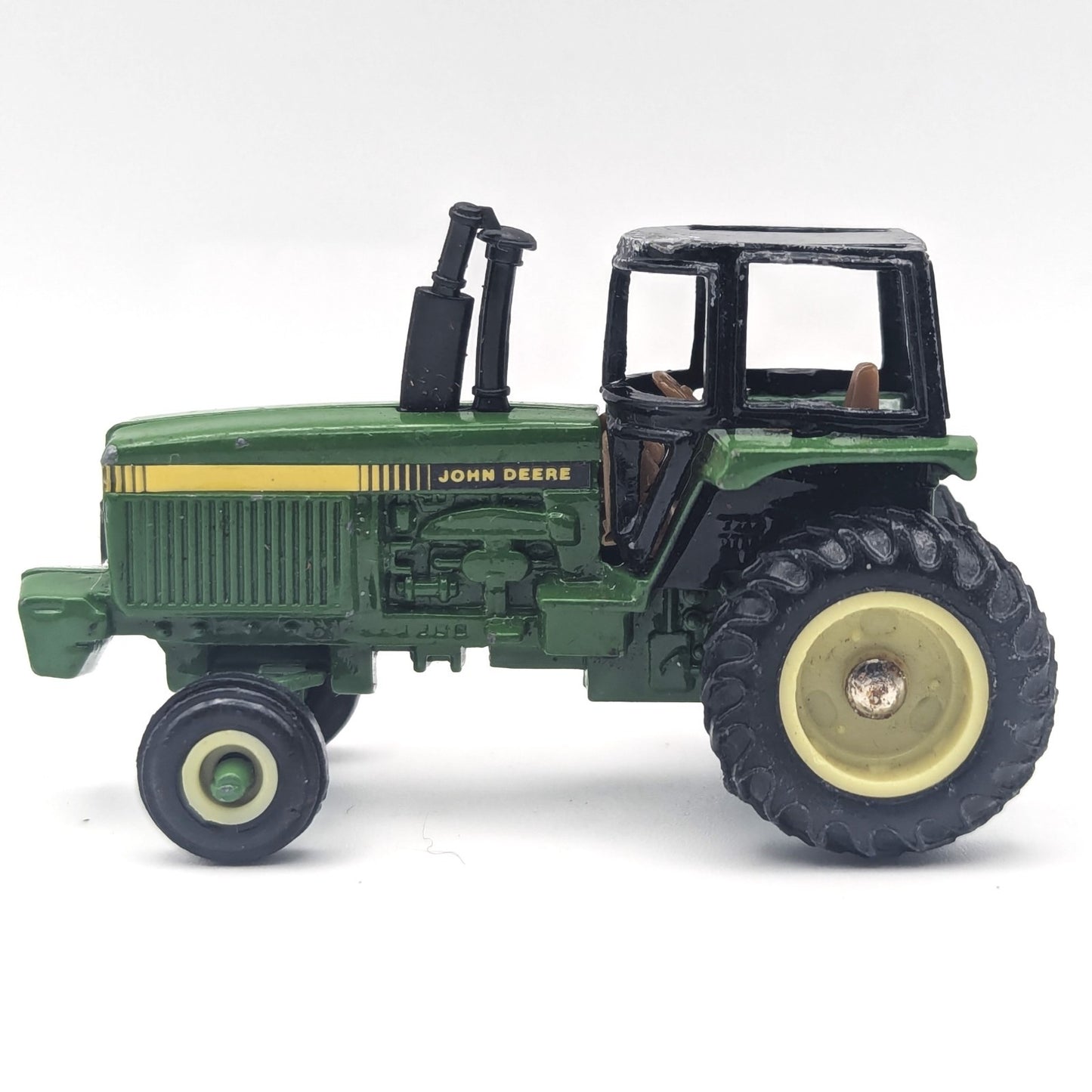 Vintage ERTL John Deere Diecast Tractor Farm Toy Green