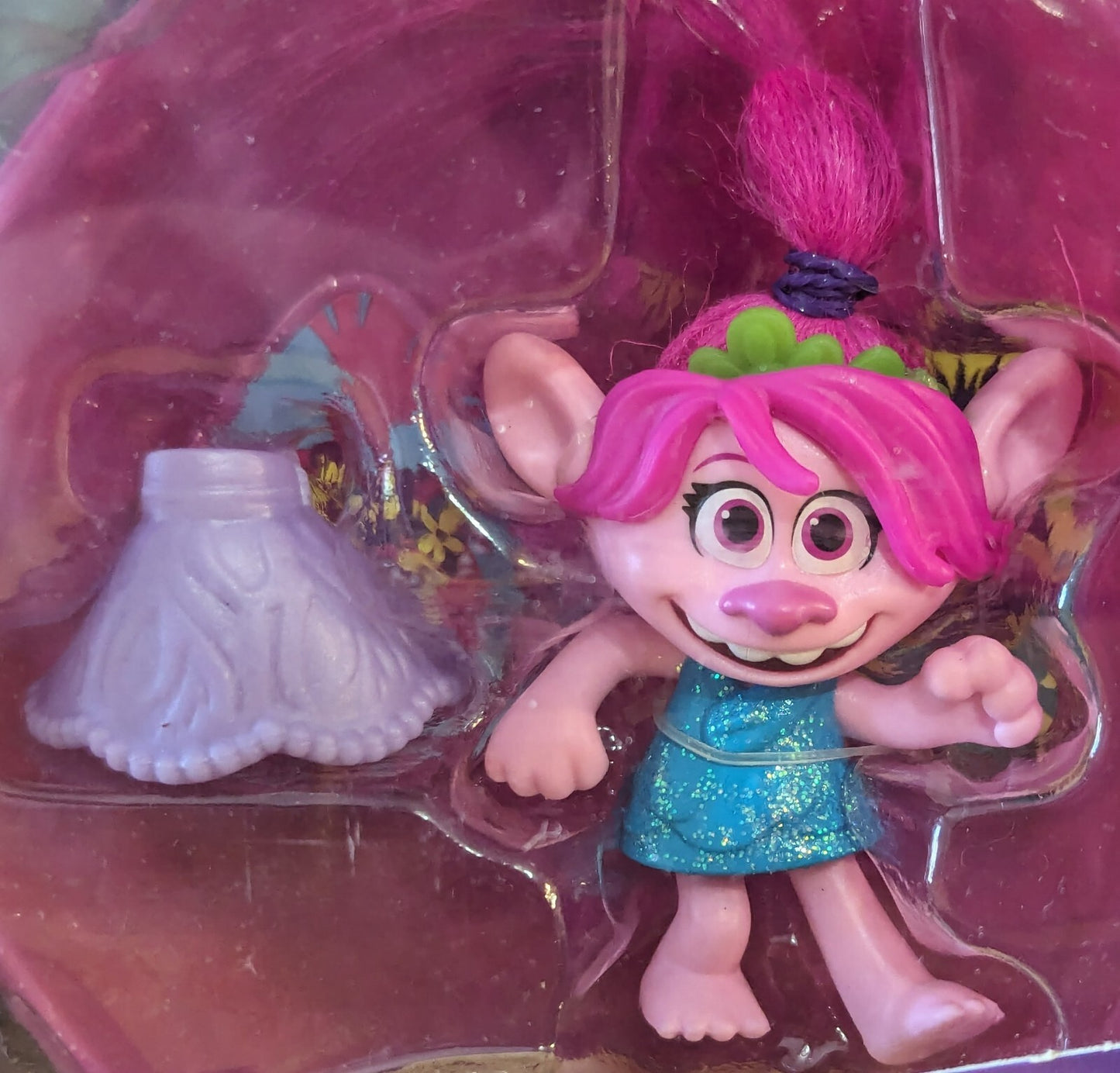 DreamWorks Trolls World Tour Poppy's Stylin' Pod with Poppy Figure Playset 