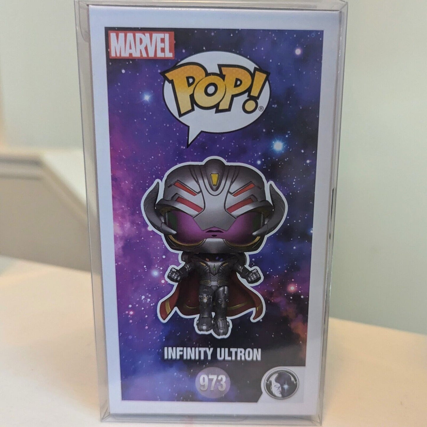 Funko Pop! Marvel - Infinity Ultron #973 Vinyl Figure with Protector Case