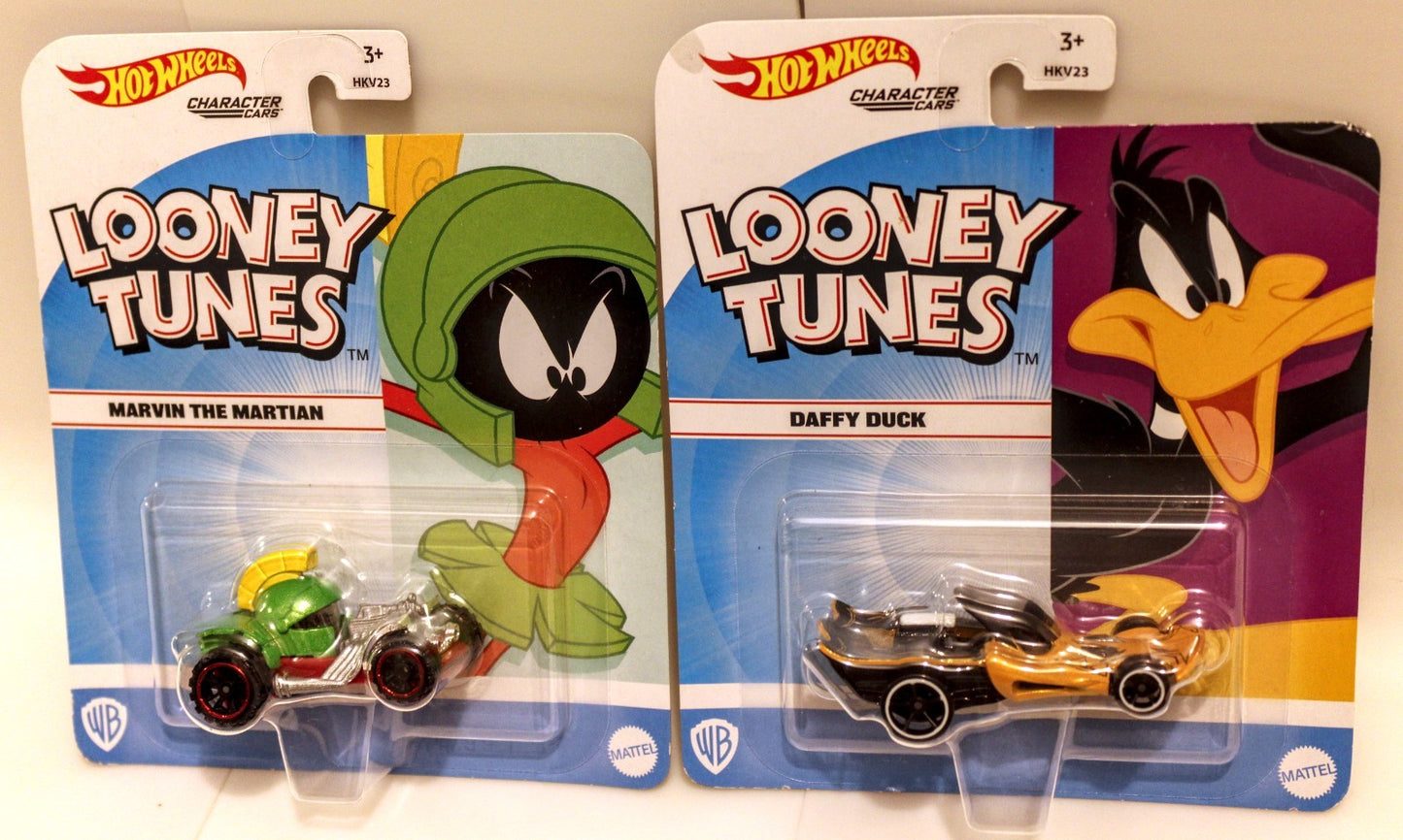 2 Lot Hot Wheels Looney Tunes Character Cars Diecast Daffy Duck Marvin Martian