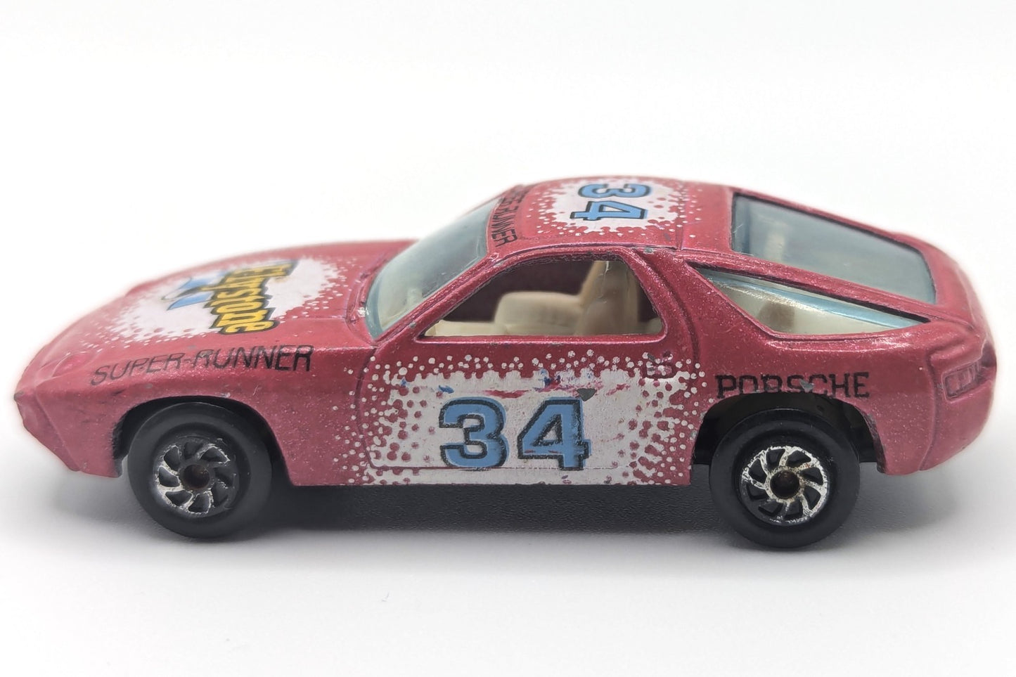 Porsche 928 3 Inch Diecast Scale Model Flystone Racer #34 Super Runner