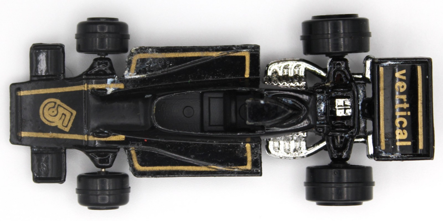 Yatming Lotus JPS 72 John Player Special 5 Indy Race Car #1305 Vintage