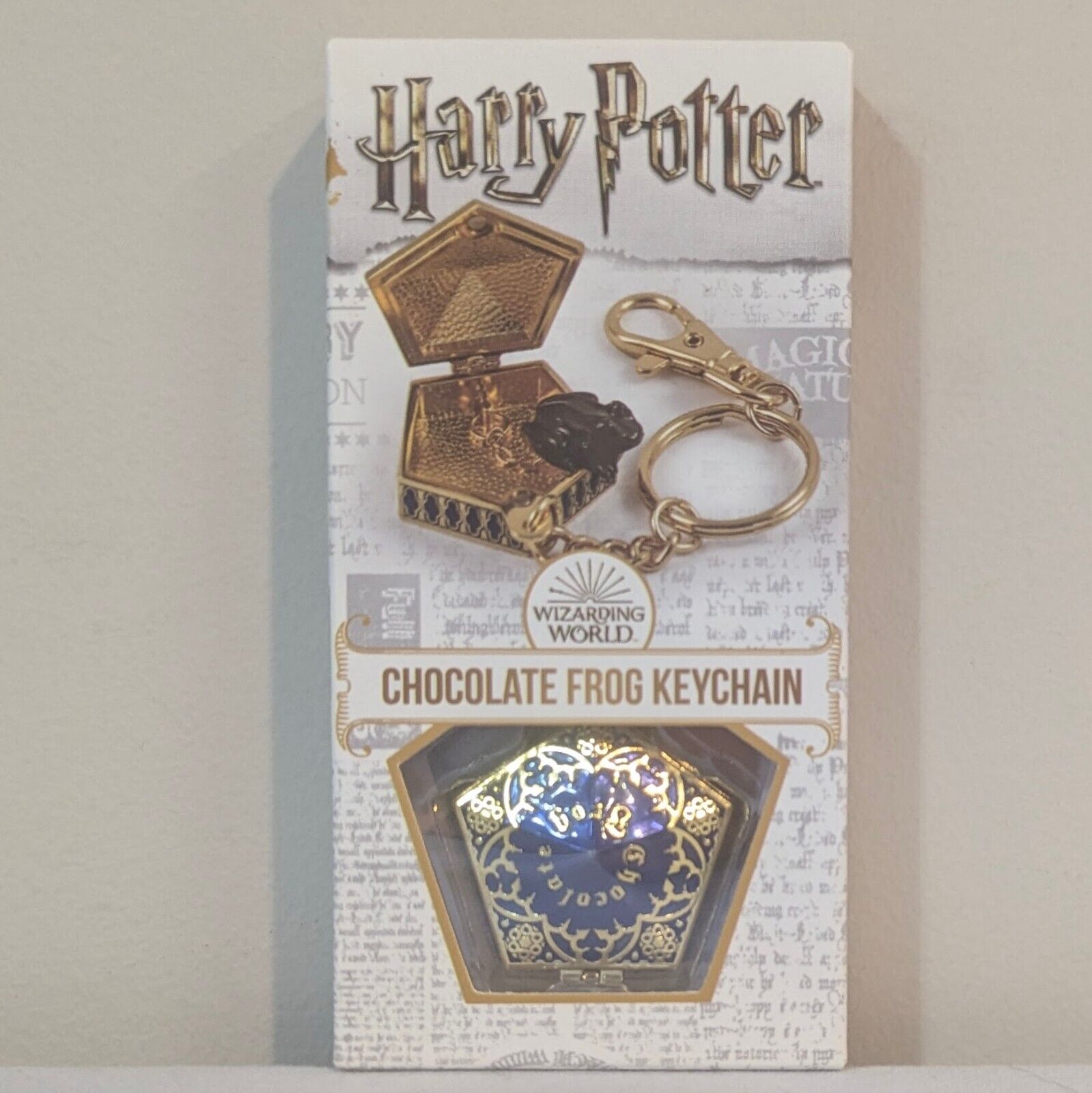 The Noble Collection Harry Potter Chocolate Frog Key Chain ( G4-2 EC-1)