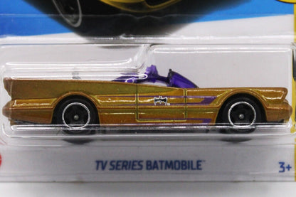 2022 Hot Wheels 131/250 TV Series Batmobile (Gold Version) Batman Series 4/5