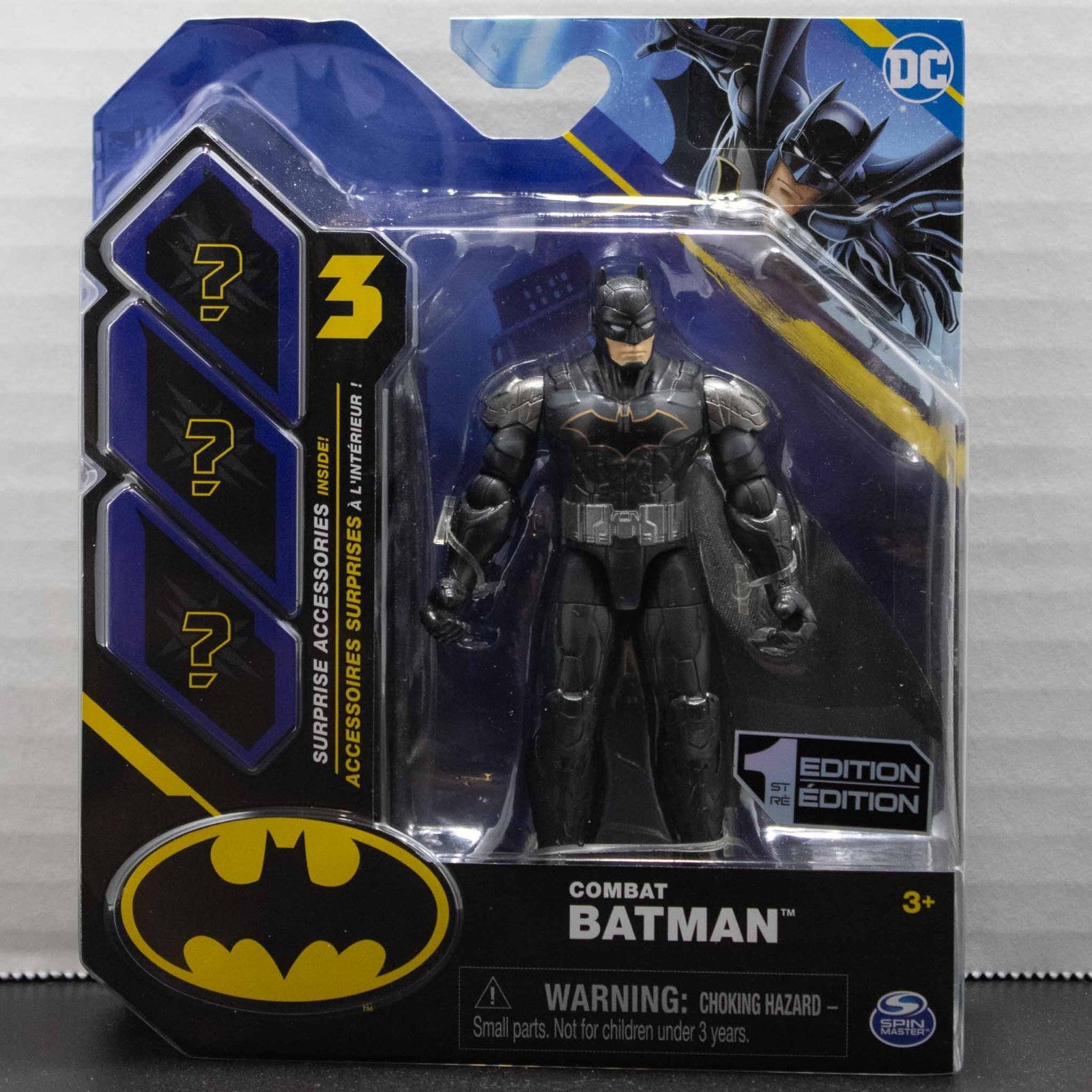 DC Superman and Combat Batman 4 Inch Spinmaster Figures w/ Surprise Accessories