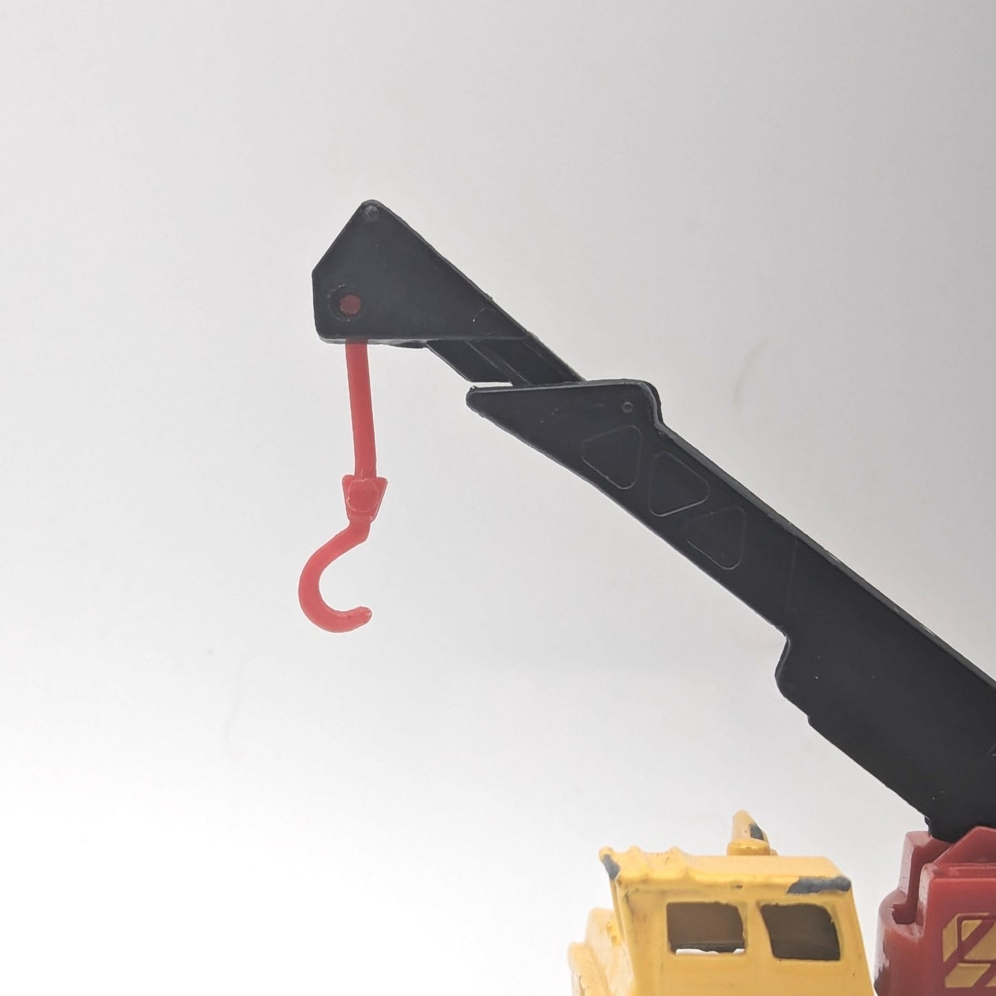 Matchbox Faun Mobile Crane Truck Yellow Red 1992 Diecast Thailand