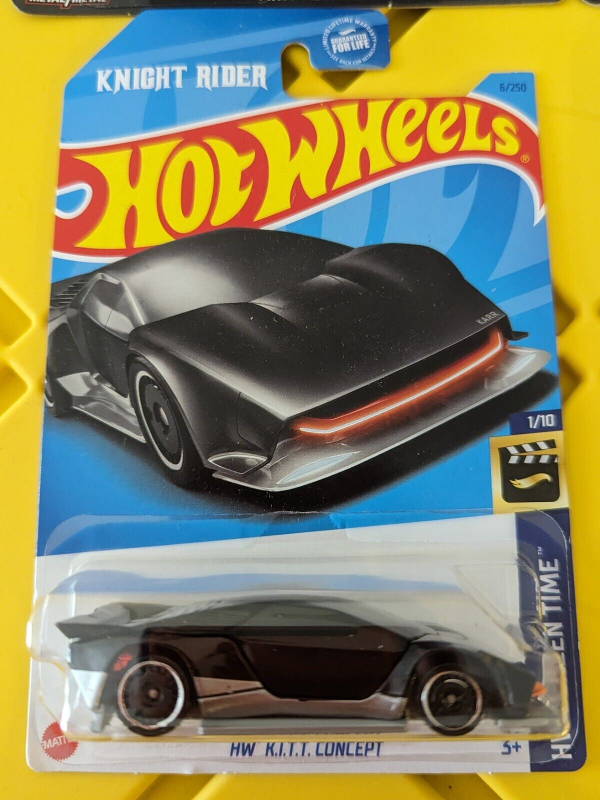 Hot Wheels Knight Rider K.I.T.T. Standard, Super Pursuit Mode, Concept Set of 4