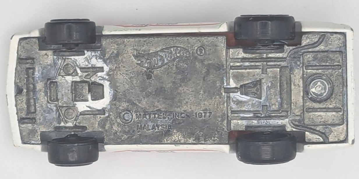 Hot Wheels 'All American Firebird' Pontiac Firebird Vehicle #37 - 1977