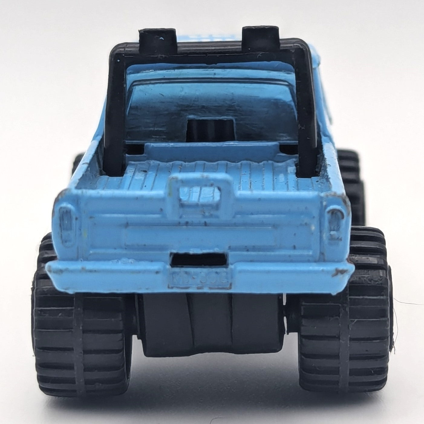 Vintage 1981 Matchbox Mountain Man Mini Pick Up Truck Blue White Diecast