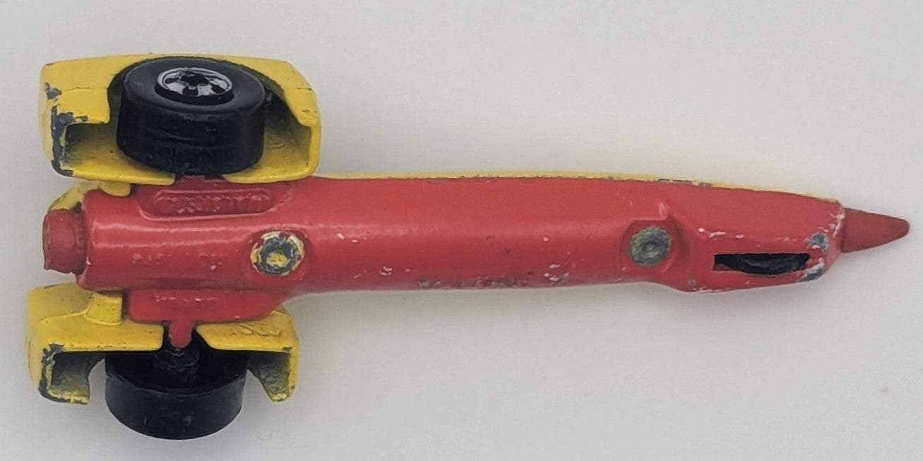 1988 Vintage Diecast Mattel Hot Wheels Tricar X8 Red/Yellow Dragster Speed Racer