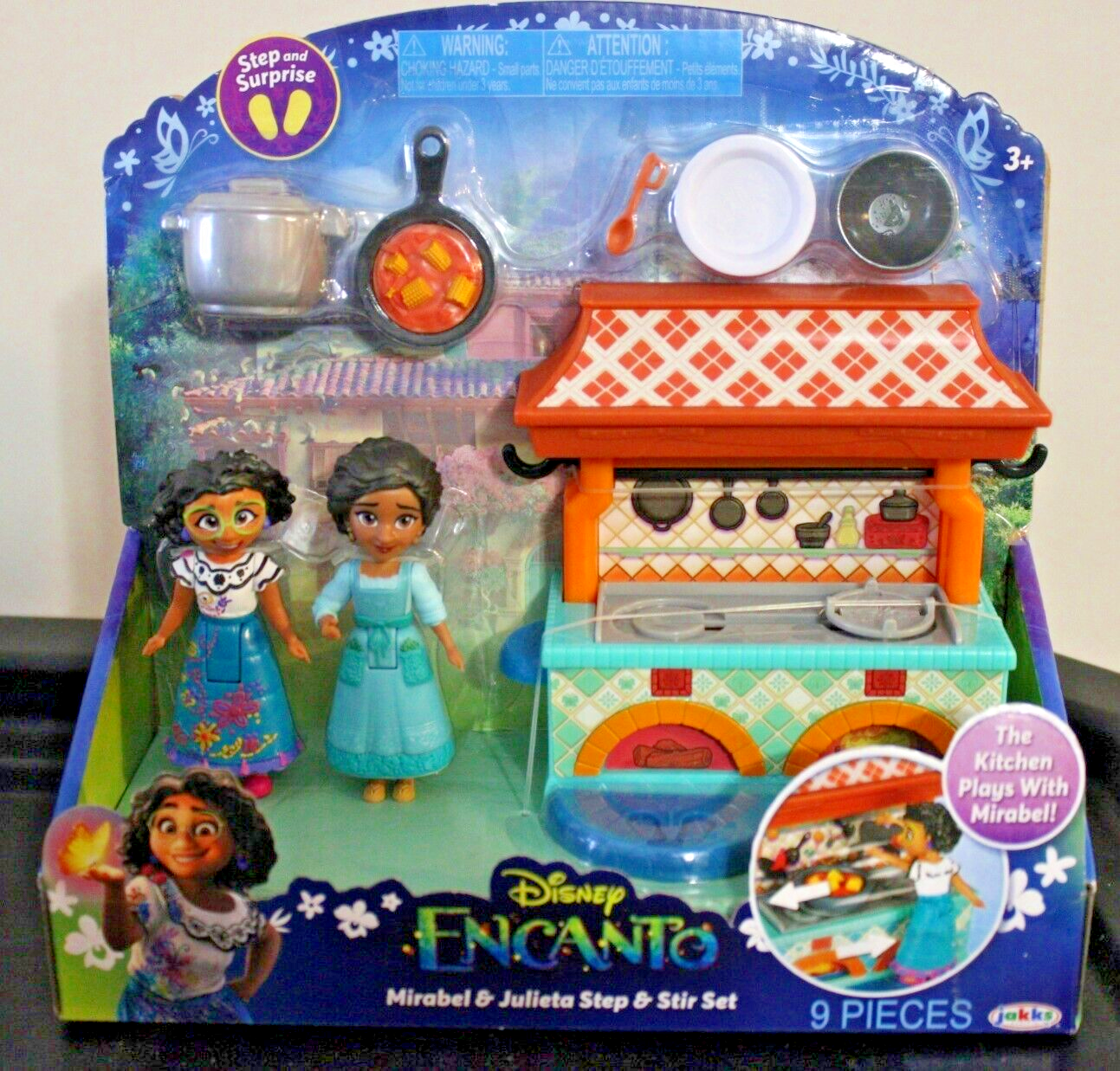 Disney Encanto Mirabel & Julieta Step & Stir Small Doll Kitchen Playset New Box