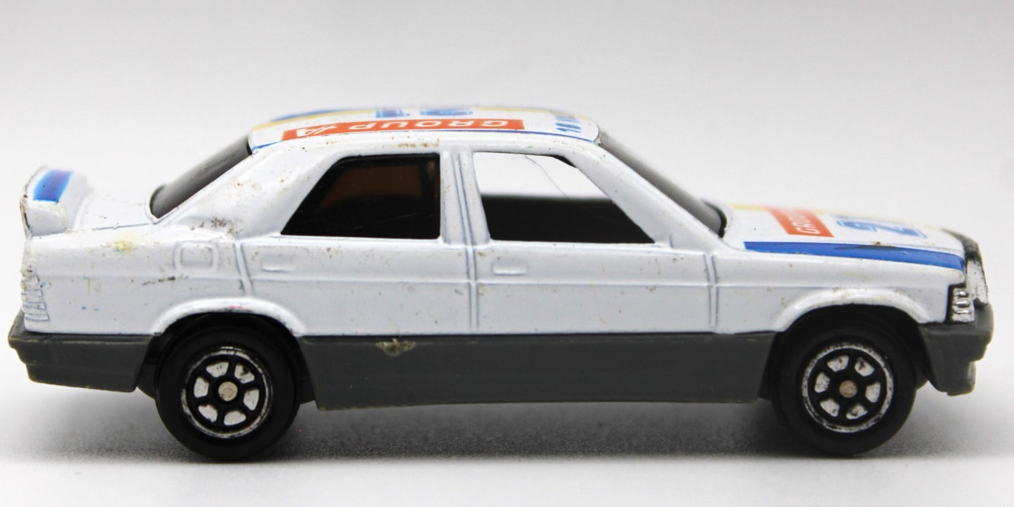 Vintage Yatming #821 Mercedes-Benz 190E 1:64 Diecast Rare Original