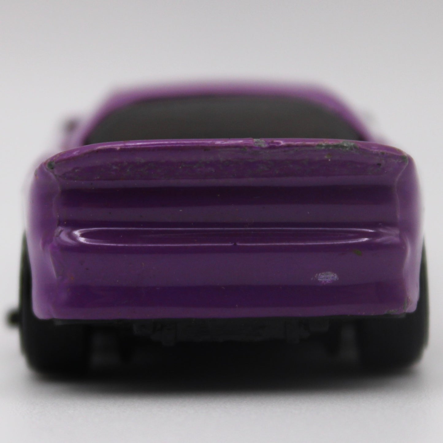 1992 Hot Wheels Ultra Hots Purple Chevrolet Camaro Z-28 Stock Car 1:64 Diecast 