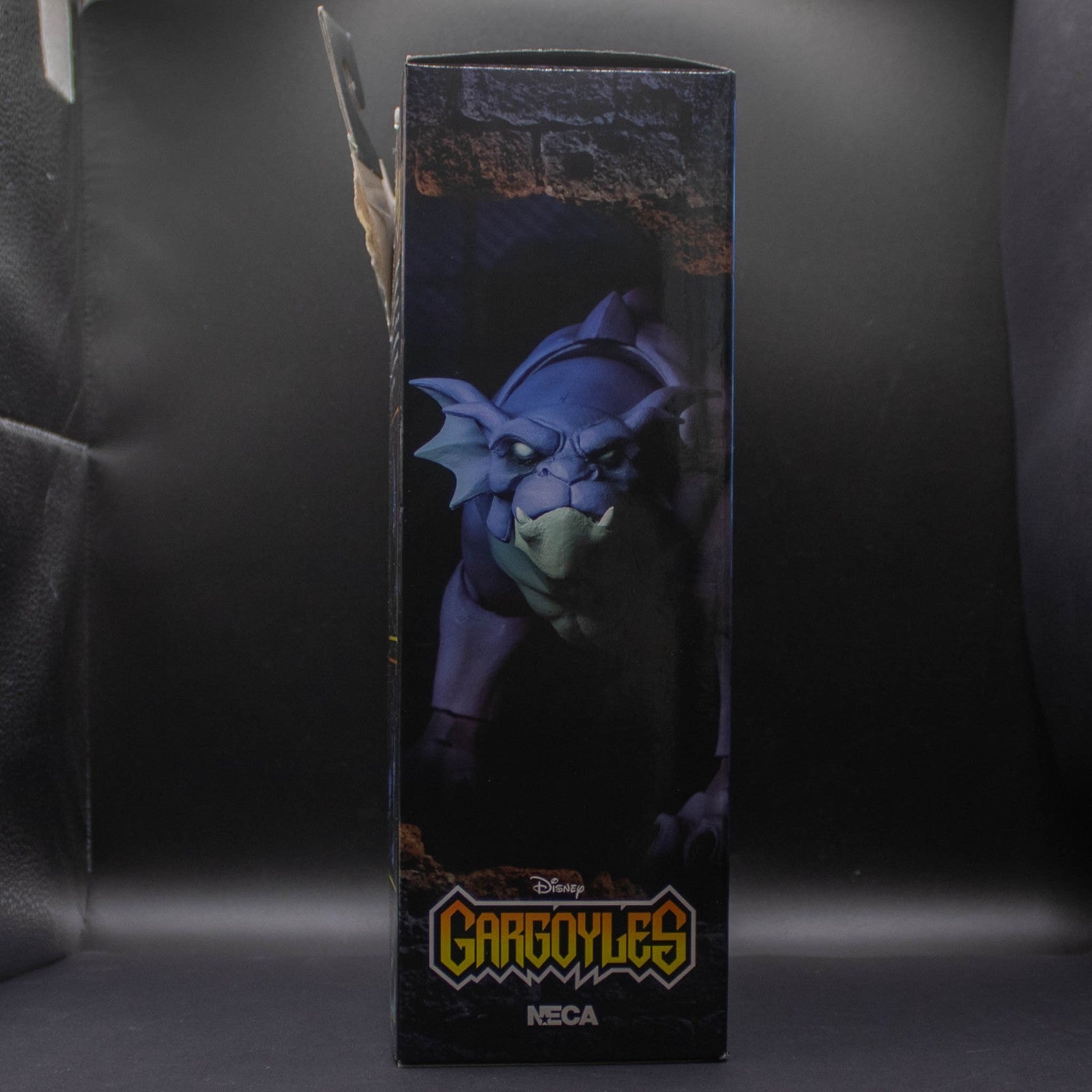 NECA Disney Gargoyles Goliath and Ultimate Bronx Action Figures