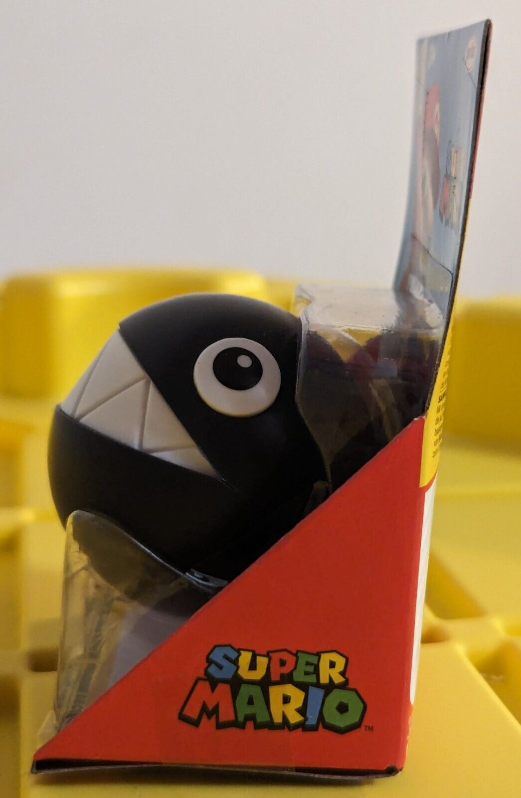 Super Mario Chain Chomp 2.5 inch Figures by JAKKS Pacific Checklane Packaging