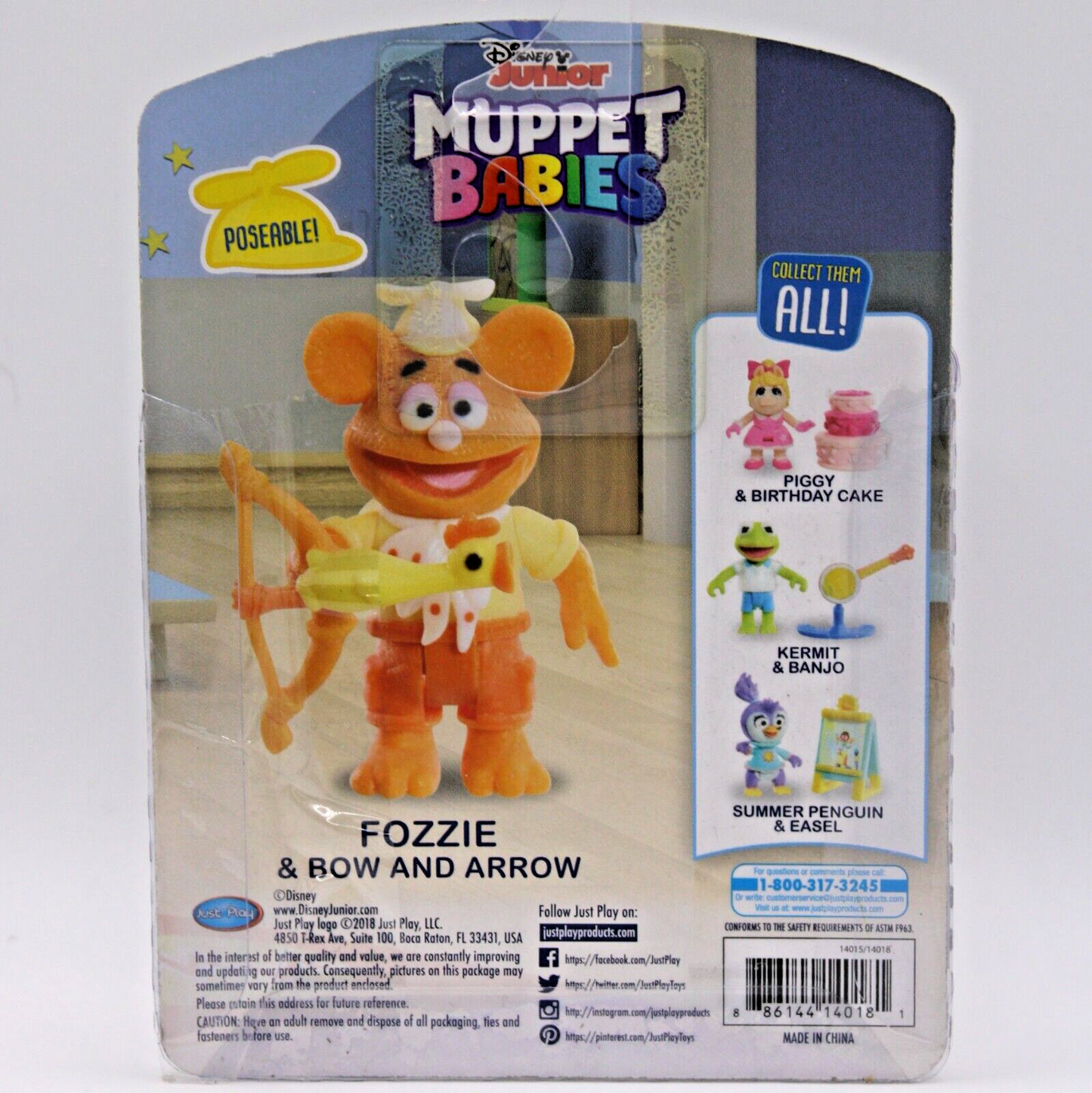 Disney Junior Muppet Babies Fozzie Action Figure 2.5 Inch w Chicken Bow & Arrow