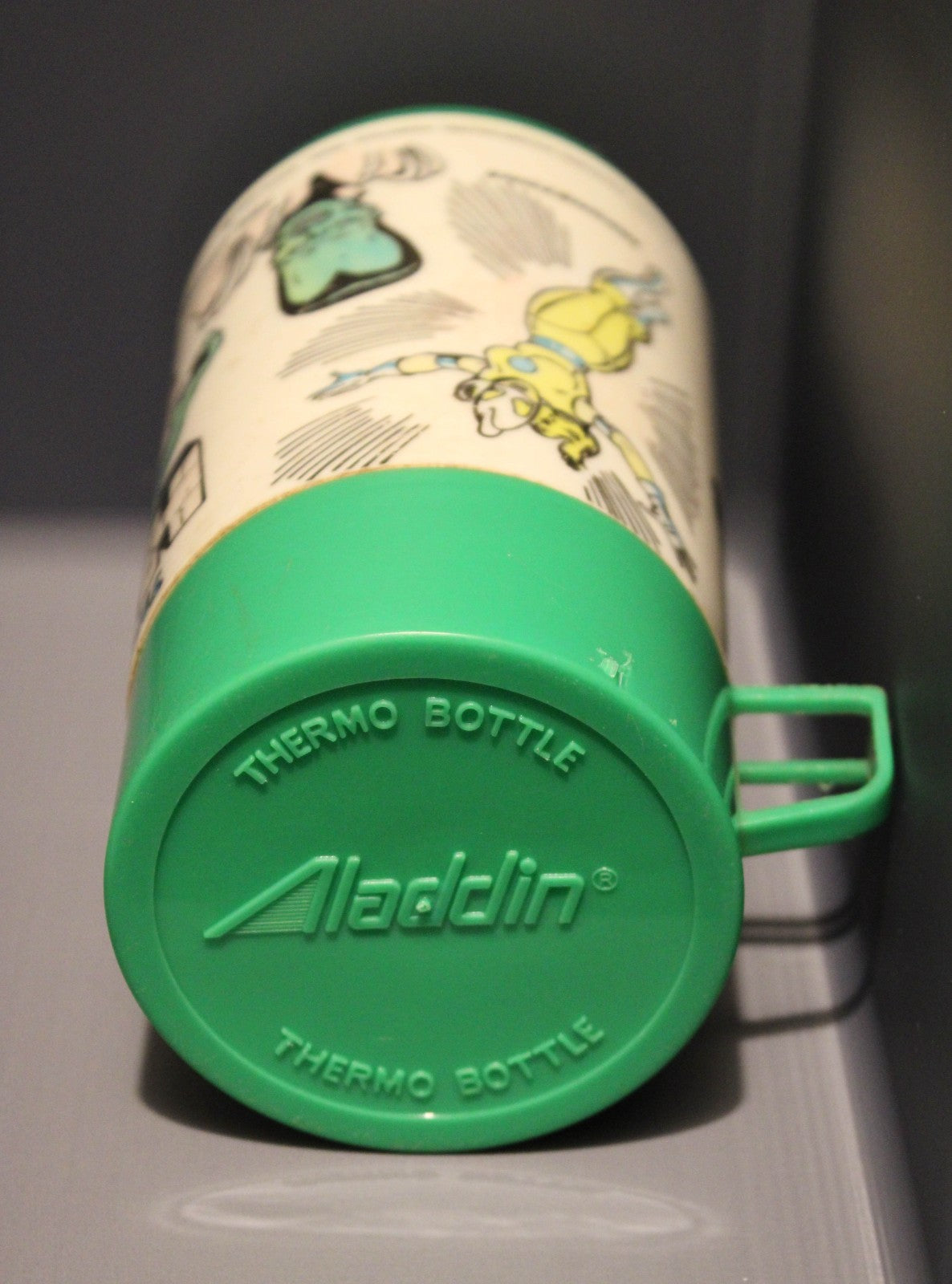 Vintage 1978 Marvel Comics The Incredible Hulk Aladdin Plastic Thermos With Cup