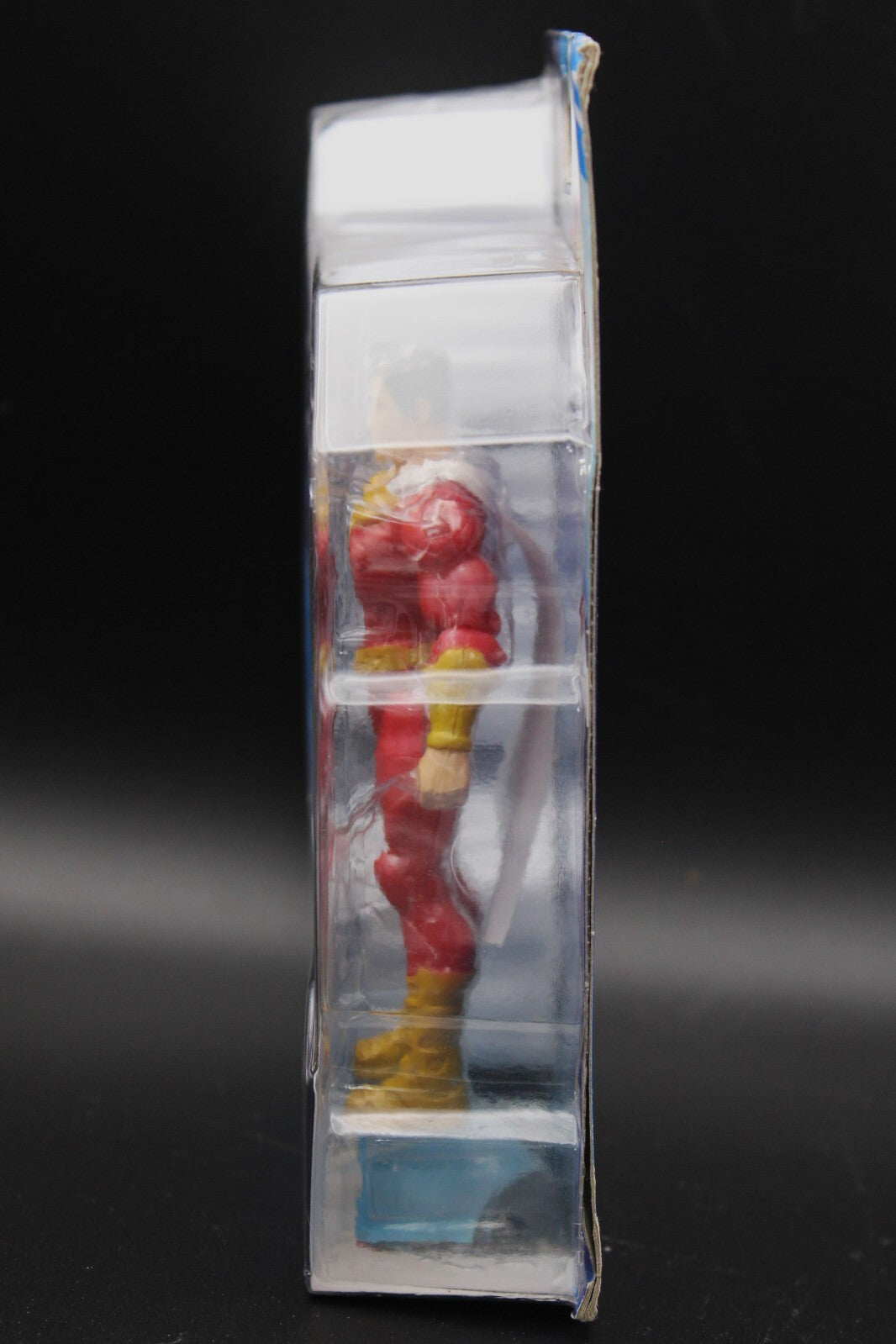 2021 DC Super Hero Shazam Action Figure & 3 Surprise Accessories -Cracked Bubble