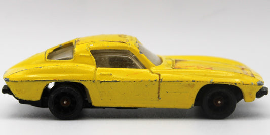 Vintage Welly 1963 Custom Corvette Split-Window Yellow Hong Kong Rough But Rare