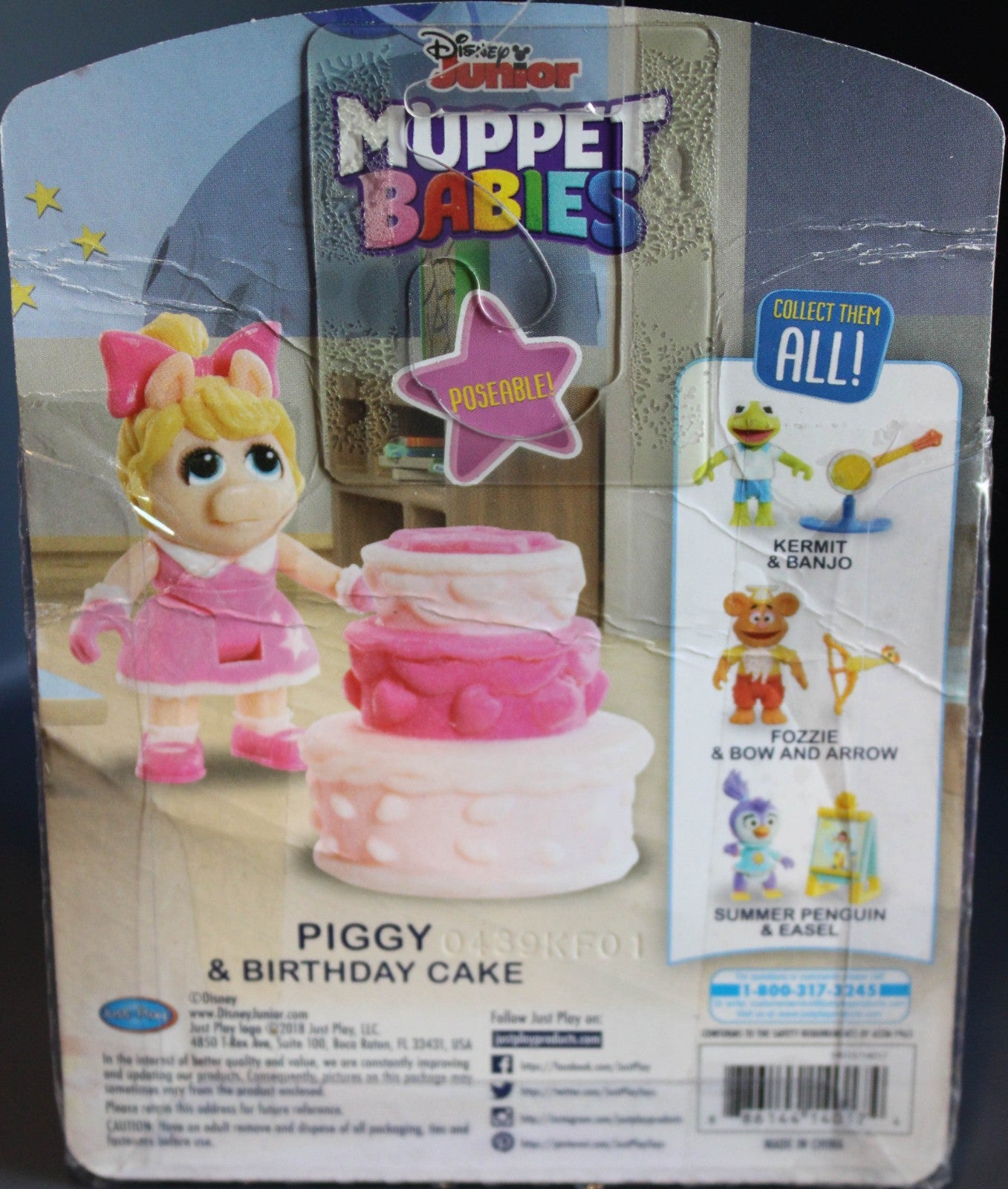 Muppet Babies 2 Action Figures - Fozzie w/ Bow & Piggy w/ Bday Cake