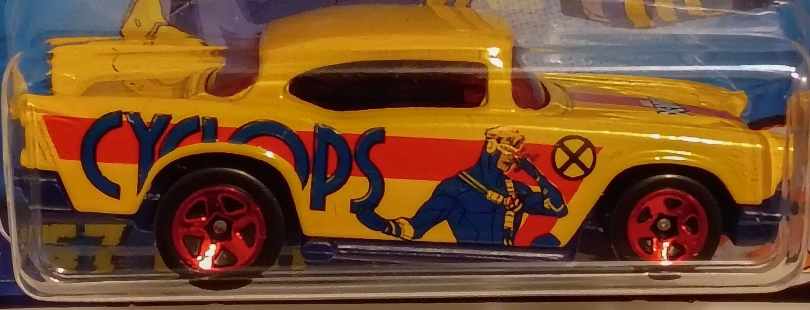 Hot Wheels 2021 X-Men Set Marvel 4 Cars Wolverine, Cyclops, Professor X, Magneto