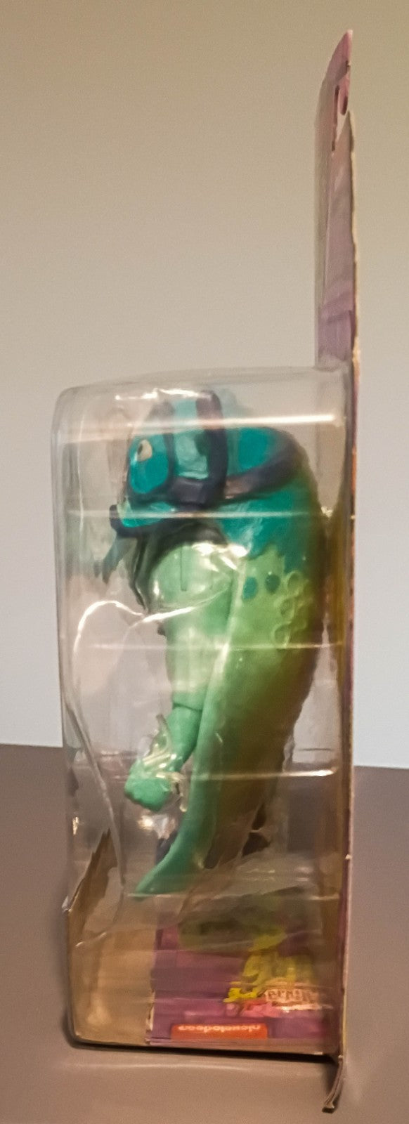 Teenage Mutant Ninja Turtles Mutant Mayhem Ray Fillet Action Figure The Man-Ray