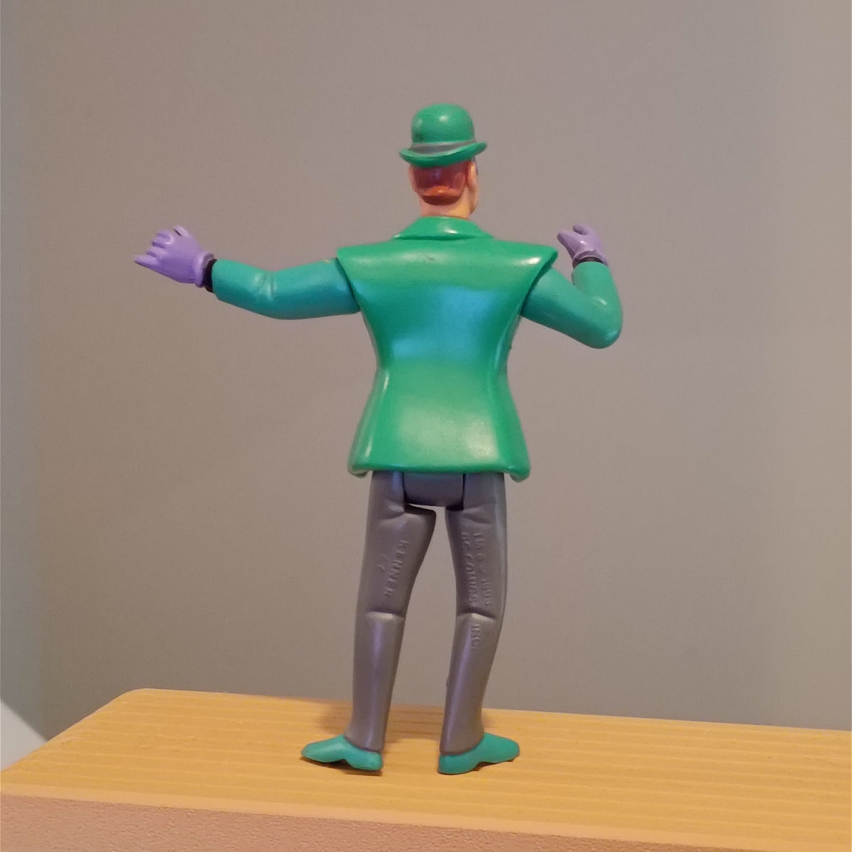 Kenner DC Comics Batman: The Animated Series Villain The Riddler Toy Figure 1992 4.5 Inch