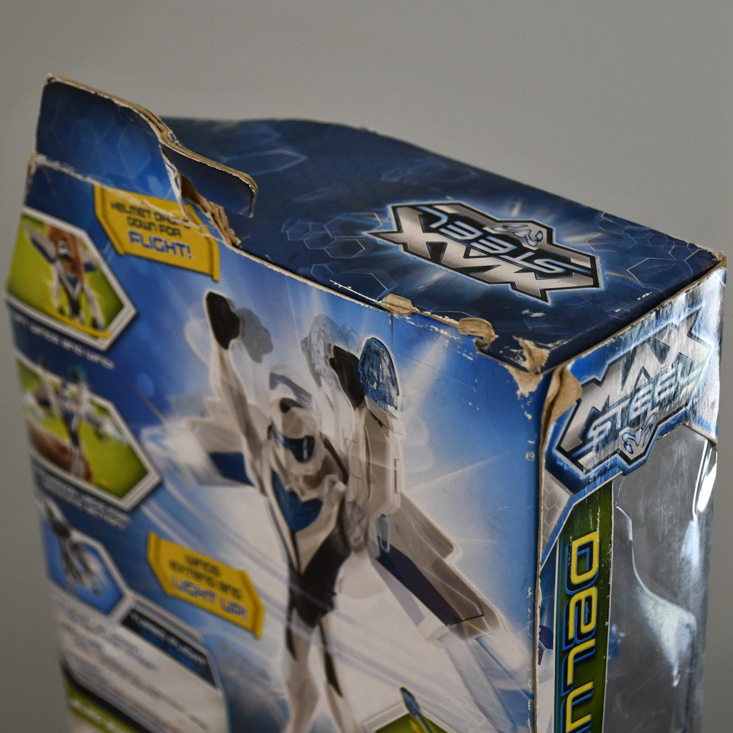 Max Steel 2013 Deluxe Turbo Flight 360° Turbo Spinning Action Figure
