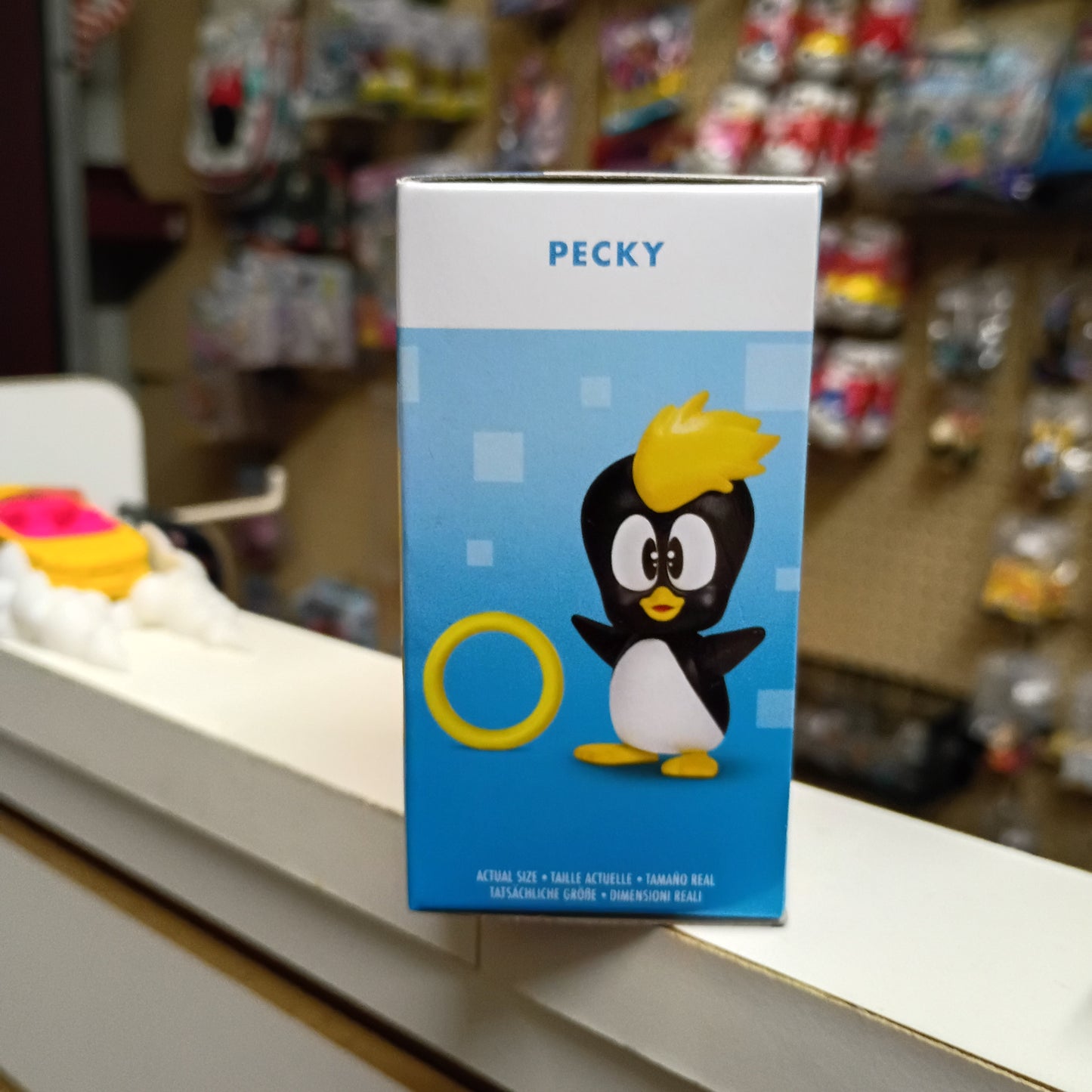 Sonic The Hedgehog Pecky Penguin 2.5 Inch Figure Jakks Pacific (Yellow Beak)