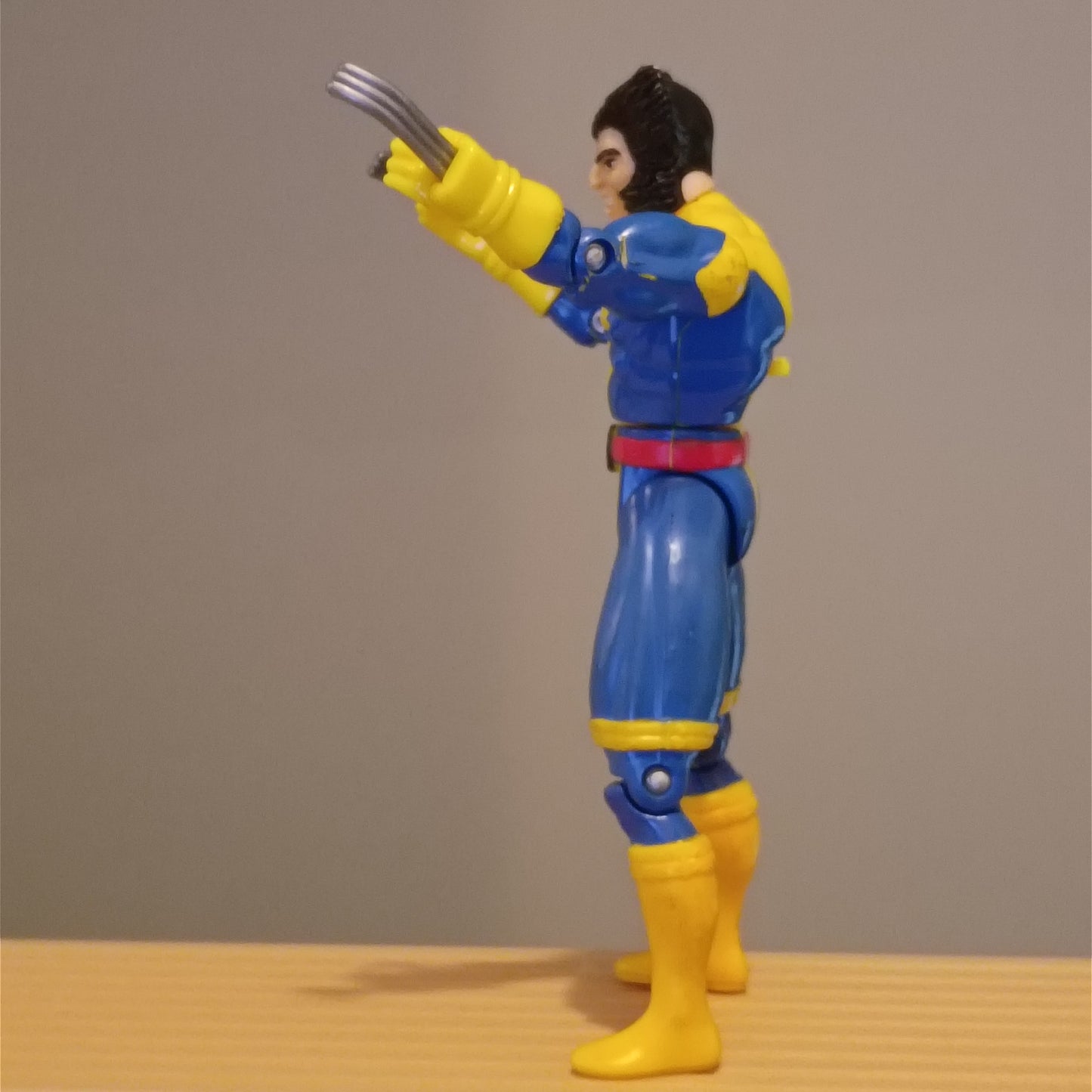 Vintage 1992 ToyBiz Uncanny X-Men Wolverine Unmasked 5 Inch Action Figure
